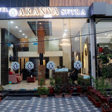 Hotel Aranyasutra Inaya, 인도르 외부 사진